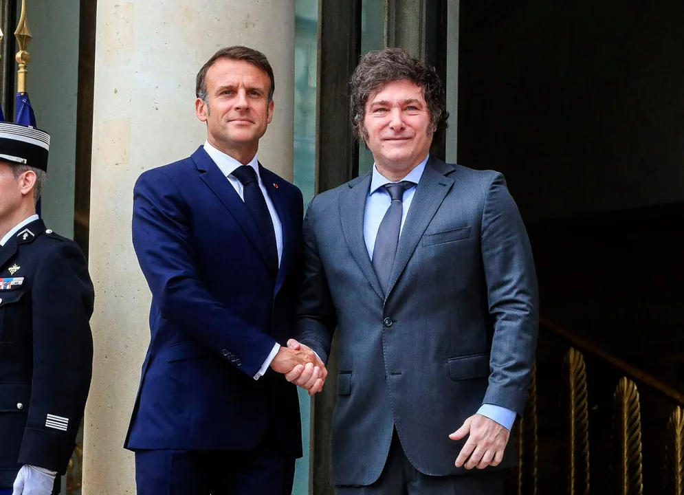 Javier-Milei-y-Emmanuel-Macron
