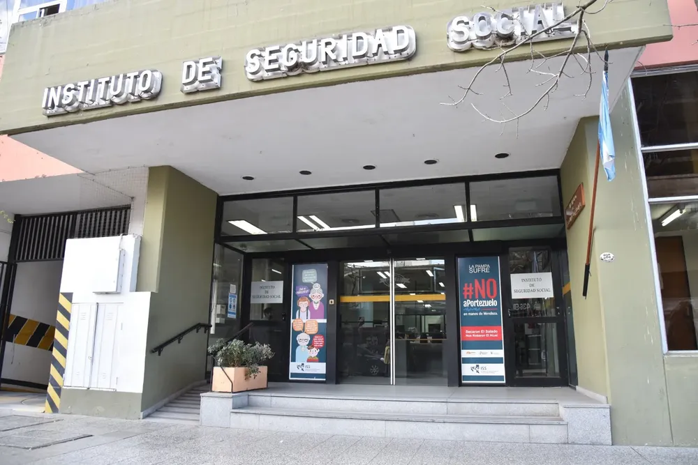 iss-frente